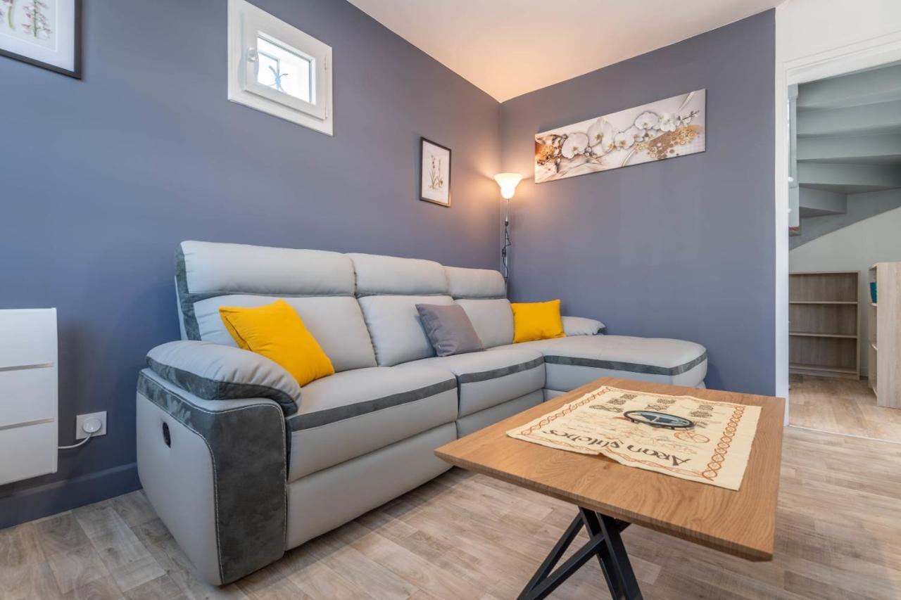 آنسي Ideally Located Furnished Townhouse With 3 Bedrooms Parking & Garden المظهر الخارجي الصورة